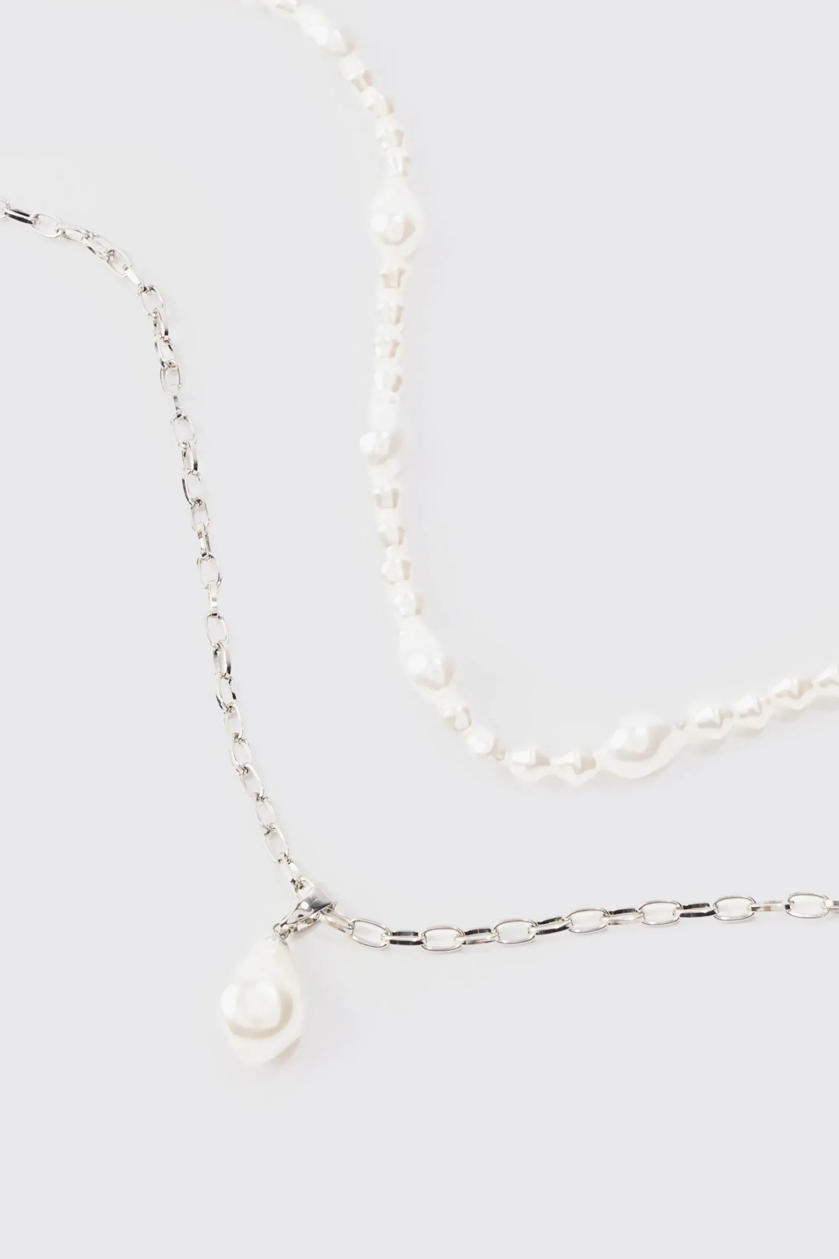 boohooMAN 2 Pack Pearl Pendant Necklace In | UK| Jewellery & Watches
