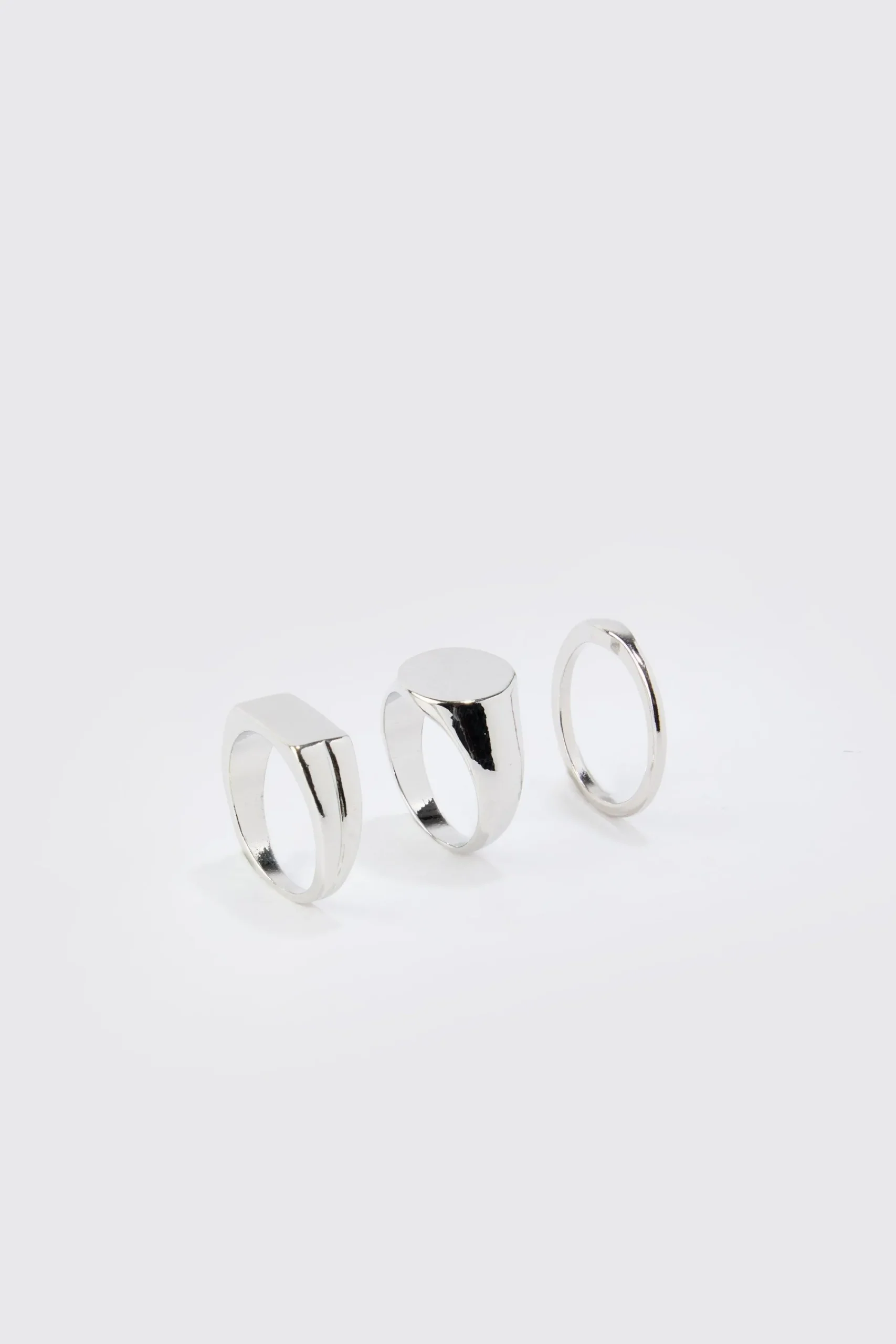 boohooMAN 3 Pack Signet Rings | UK| Jewellery & Watches
