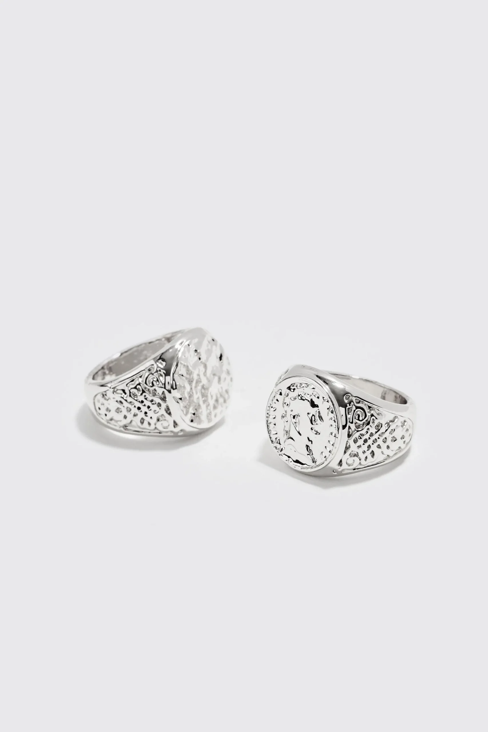 boohooMAN 2 Pack Signet Rings In | UK| Jewellery & Watches