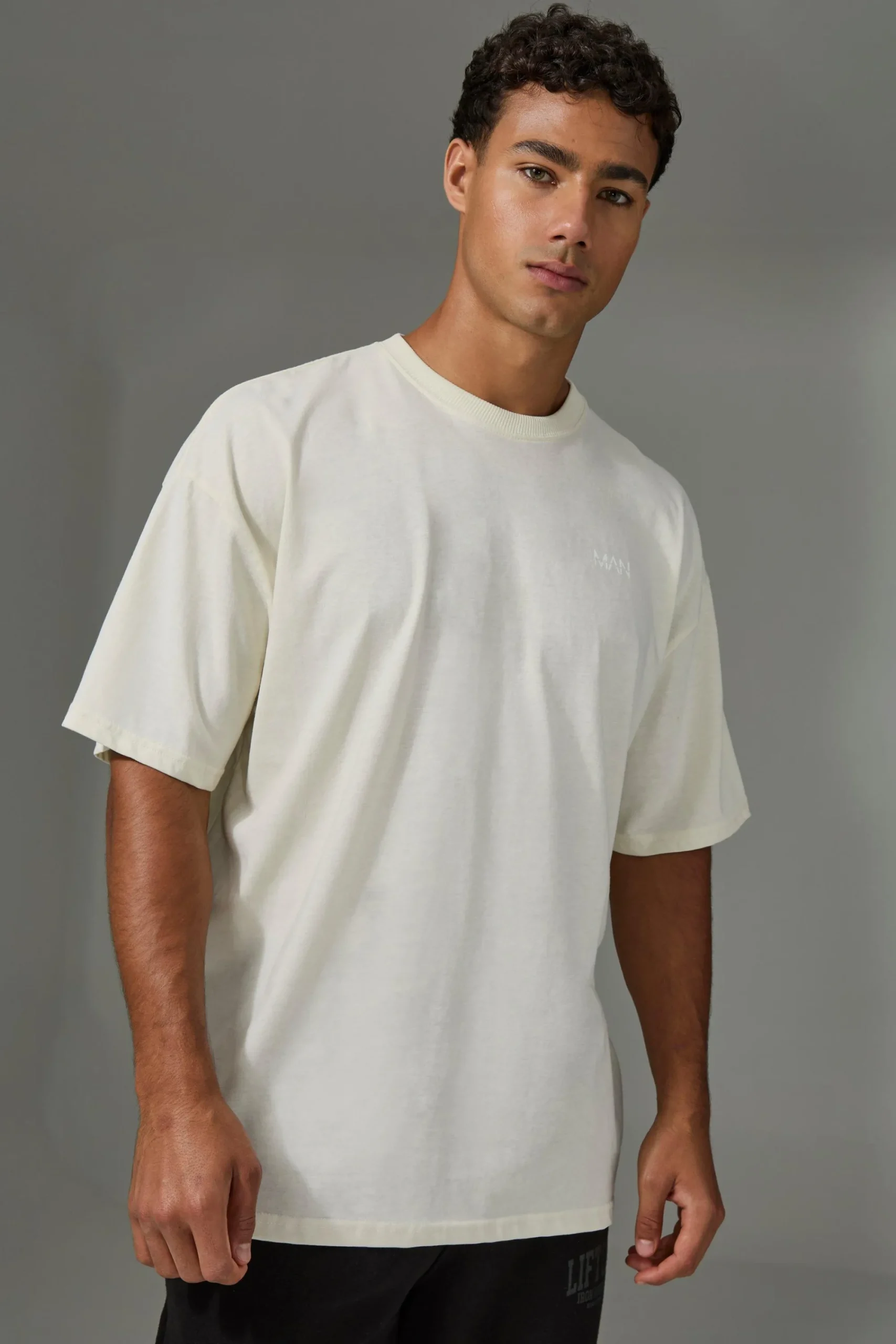 Active Oversized Trek Explore The Wilderness T-shirt | UK^boohooMAN Sale