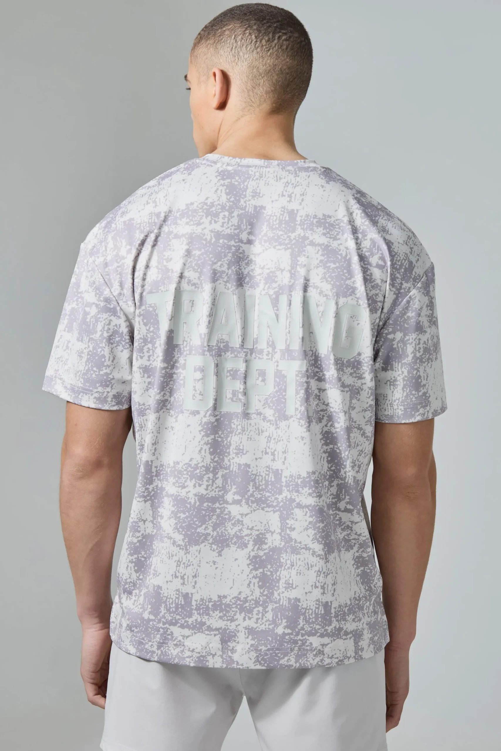 Active Training Dept Oversized Camo T-shirt | UK^boohooMAN Outlet