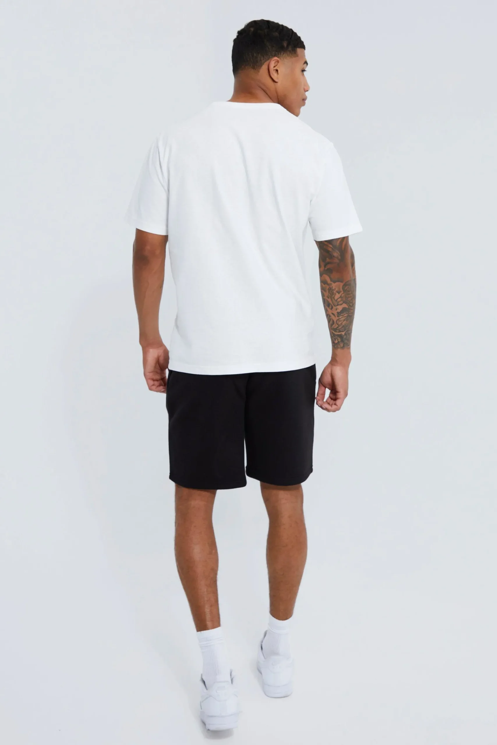 boohooMAN Basic Loose Fit Mid Length Jersey Short | UK| Shorts