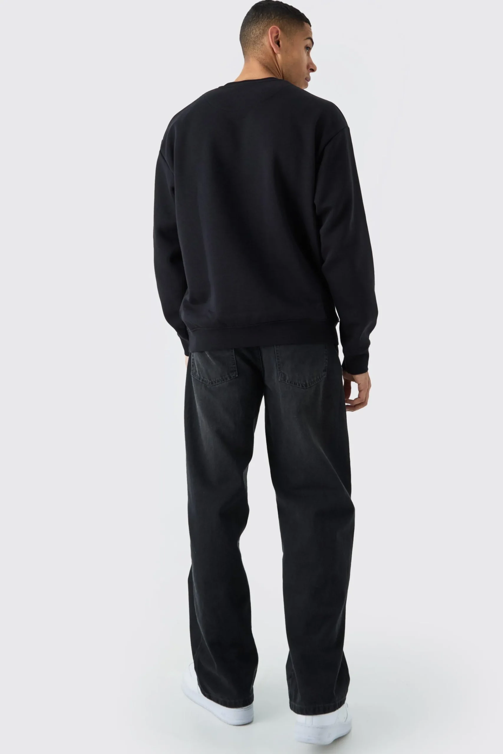 boohooMAN Basic Oversized Crew Neck Sweatshirt | UK| Hoodies & Sweatshirts