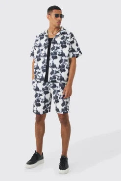 boohooMAN Boxy Abstract Floral Printed Pleated Shirt & Short | UK| Sets & Co-Ords