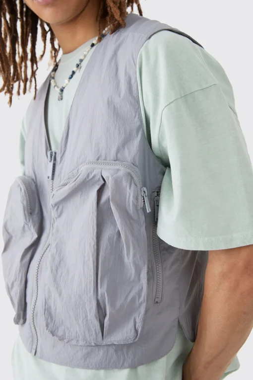 Boxy Fit Crinkle Nylon Gilet | UK^boohooMAN Discount