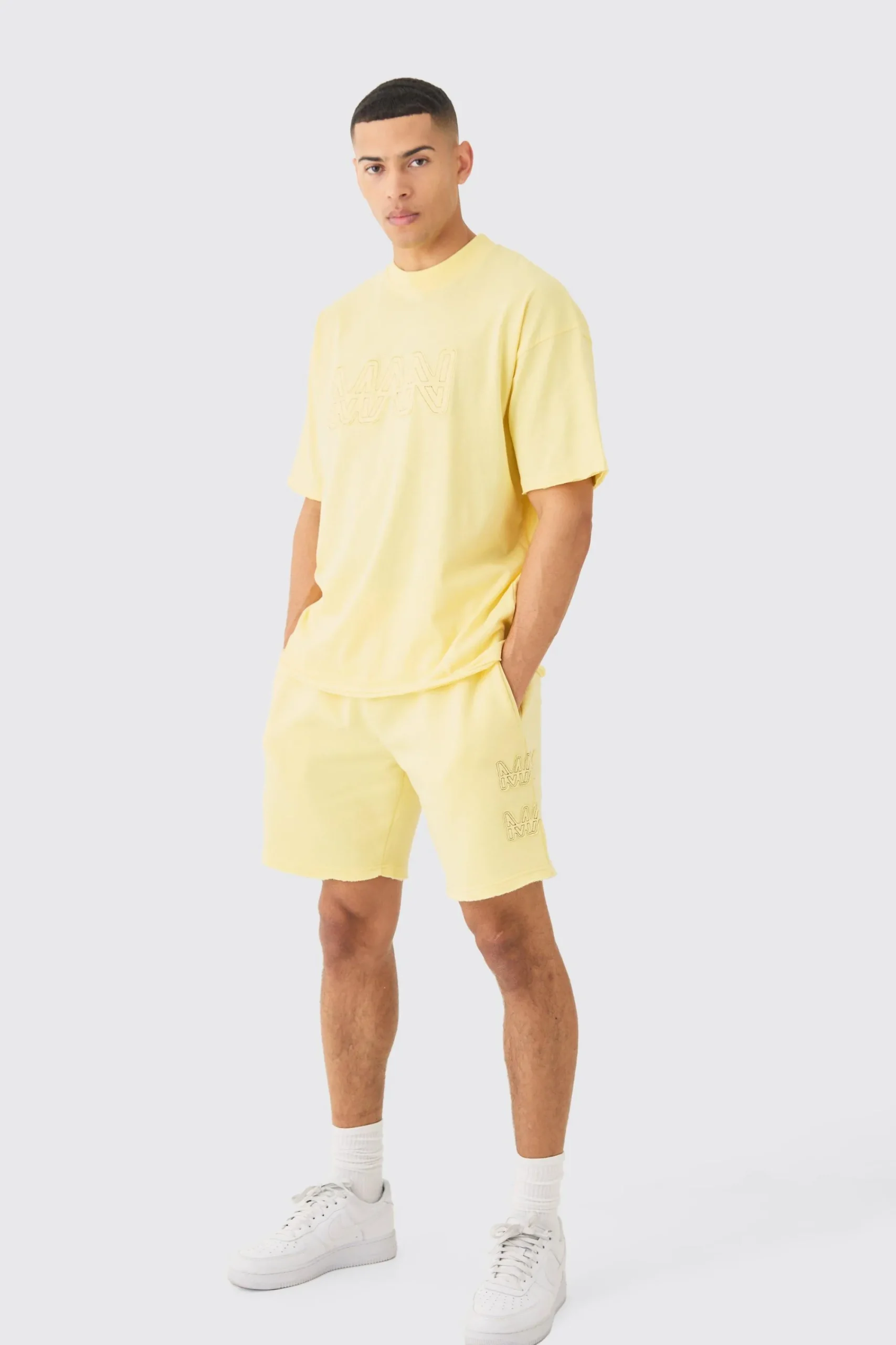 boohooMAN Boxy Man Distressed T-Shirt & Shorts Set | UK| Sets & Co-Ords|Tracksuits