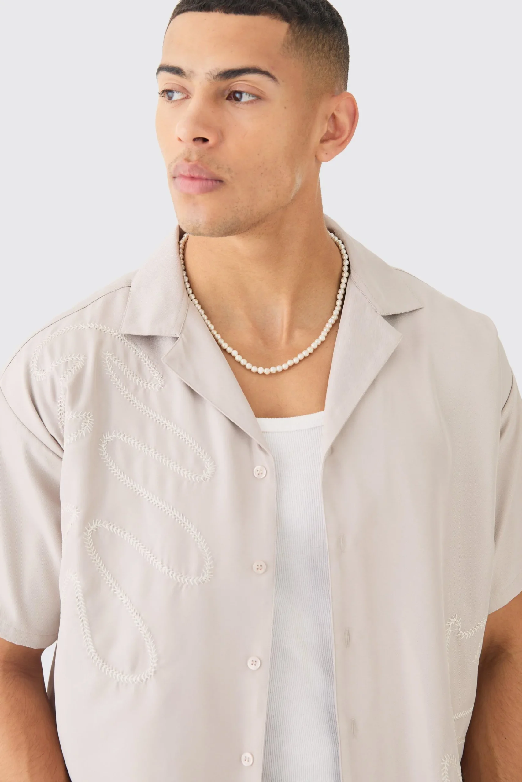 boohooMAN Boxy Soft Twill Cartoon Leaf Embroidered Shirt | UK| Shirts
