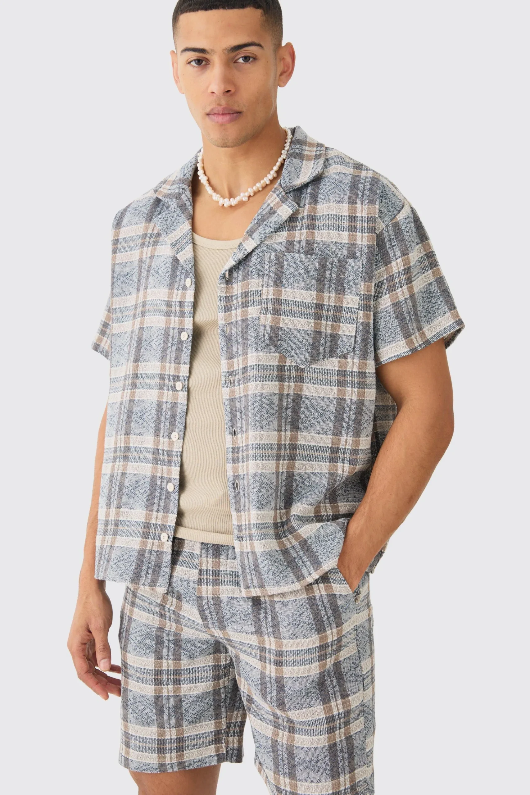 boohooMAN Boxy Tonal Textured Shirt And Short | UK| Sets & Co-Ords