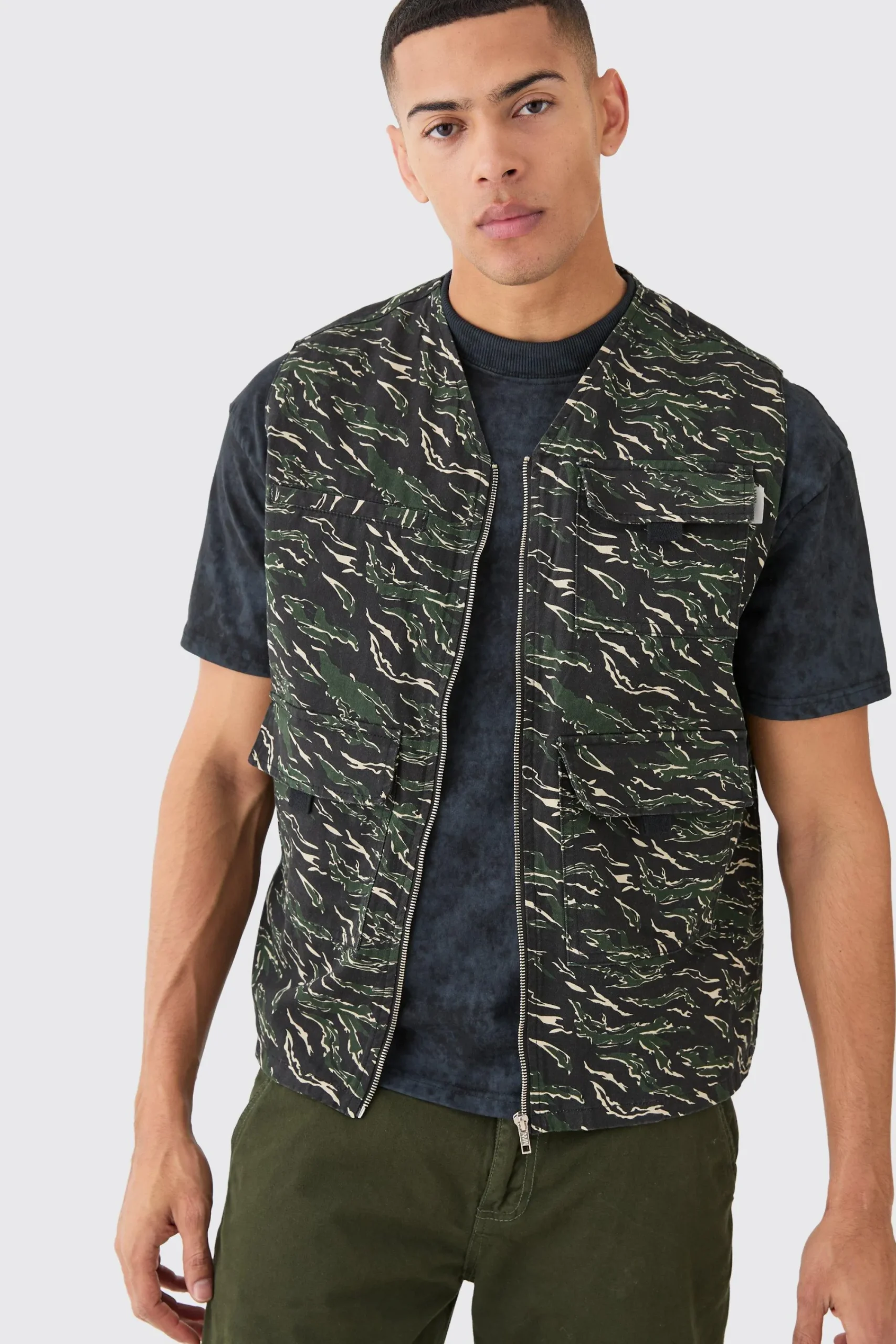 boohooMAN Camo Twill Utility Vest In | UK| Coats & Jackets