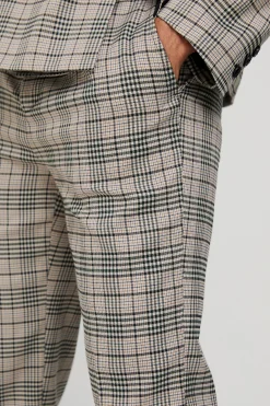 boohooMAN Check Straight Fit Suit Trousers | UK| Suits & Tailoring|Trousers