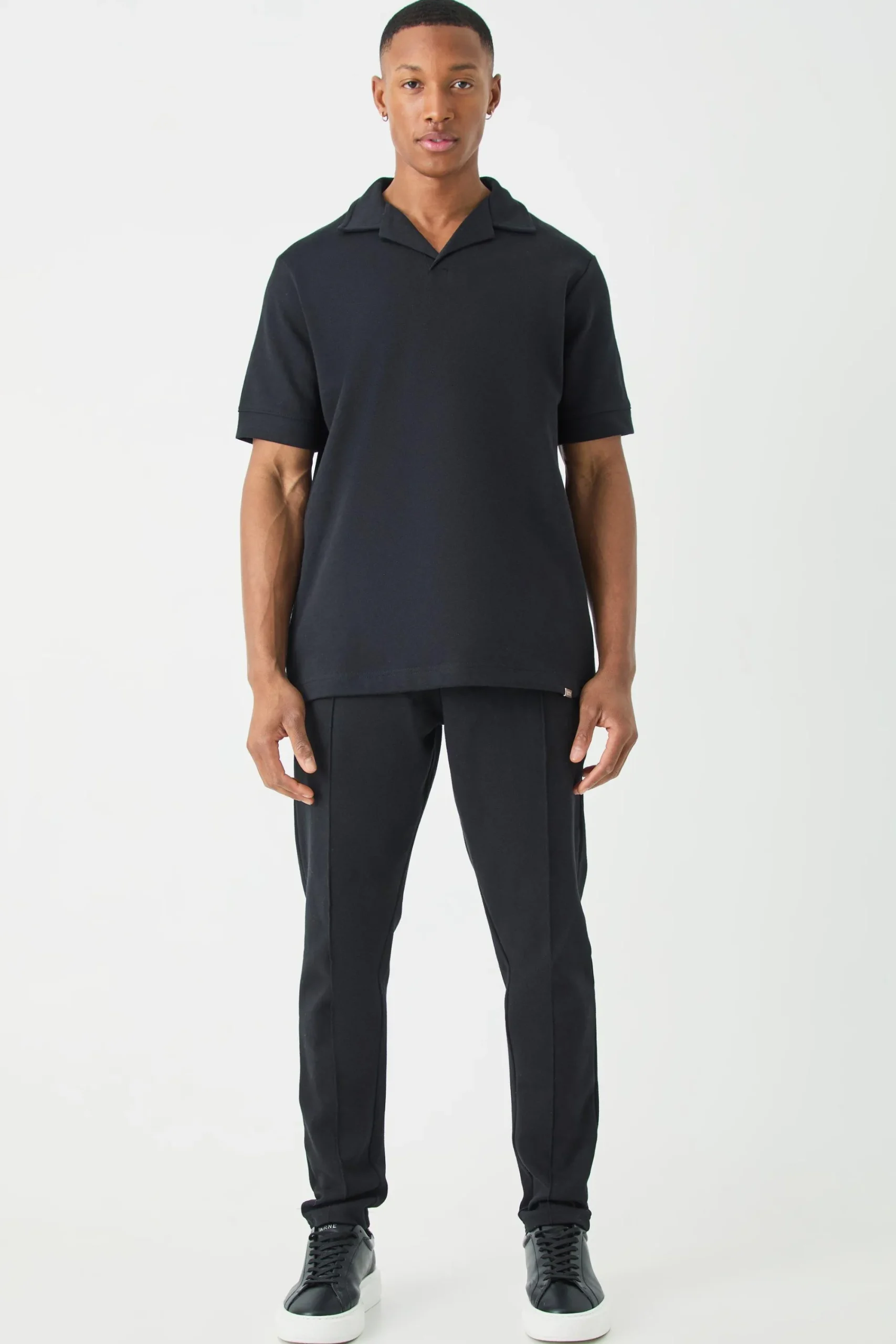 boohooMAN Core Revere Polo & Taper Jogger Interlock Set | UK| Tracksuits