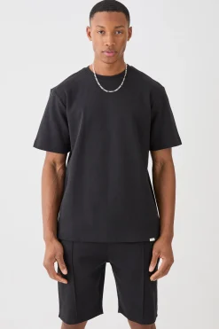 boohooMAN Core T-shirt & Short Interlock Set | UK| Sets & Co-Ords|Tracksuits