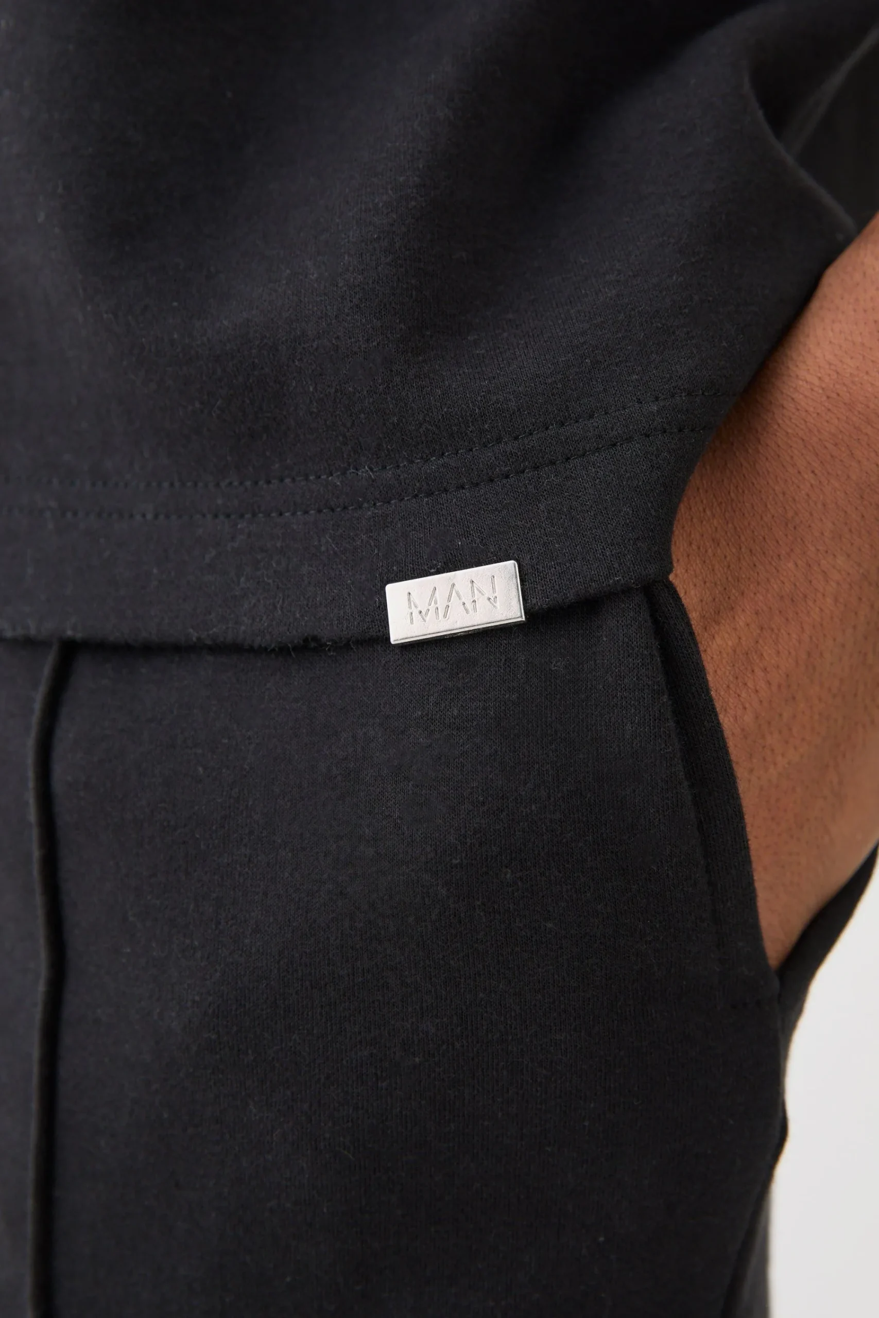 boohooMAN Core T-shirt & Short Interlock Set | UK| Sets & Co-Ords|Tracksuits