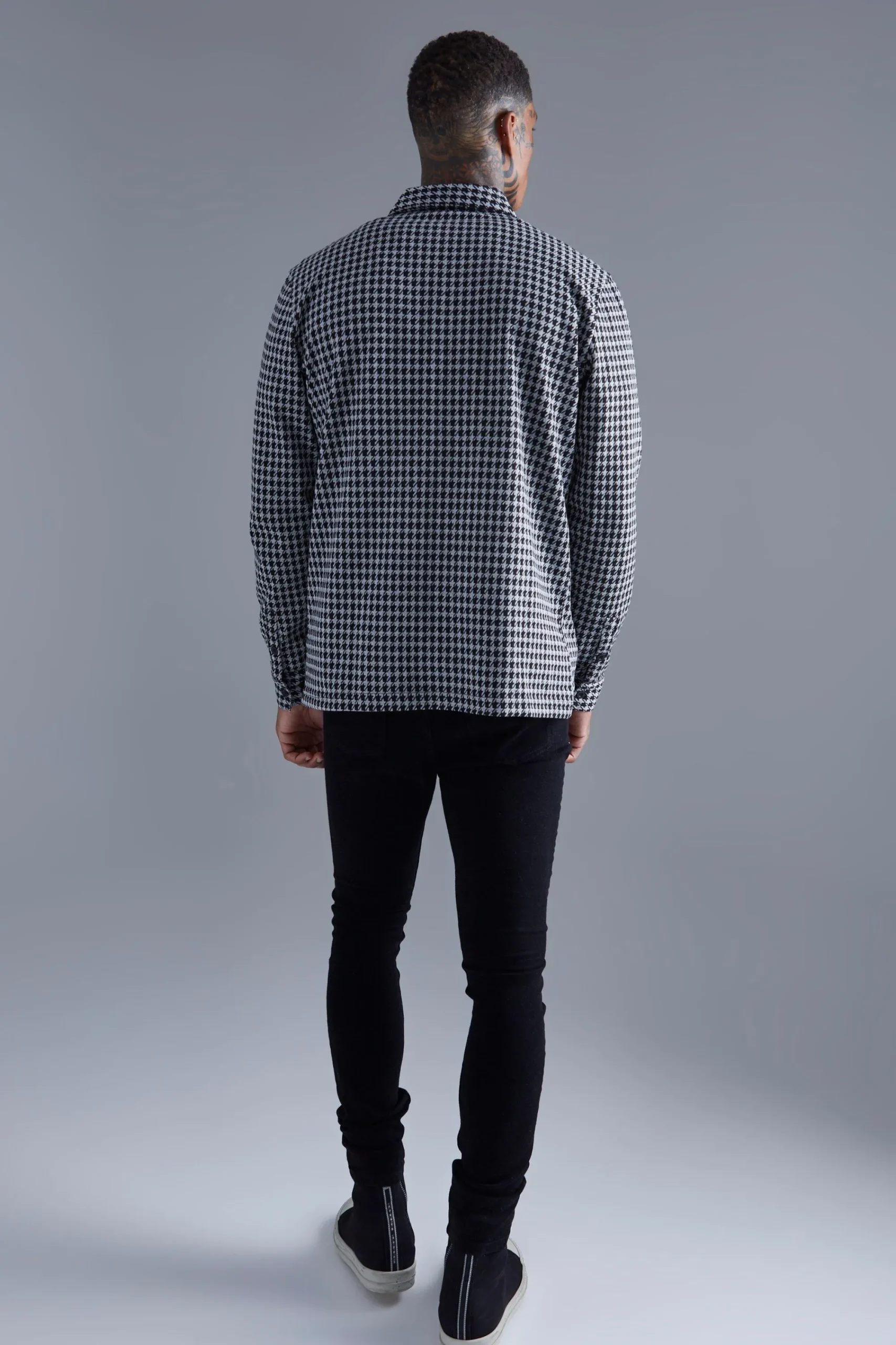 boohooMAN Dogtooth Jacquard Zip Through Overshirt | UK| Shirts