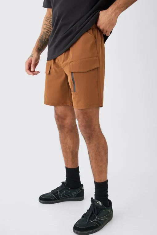 boohooMAN Elasticated Relaxed Technical Stretch Cargo With Zip | UK| Shorts