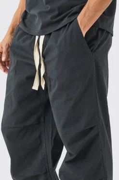 boohooMAN Elasticated Waist Contrast Drawcord Baggy Trouser | UK| Trousers
