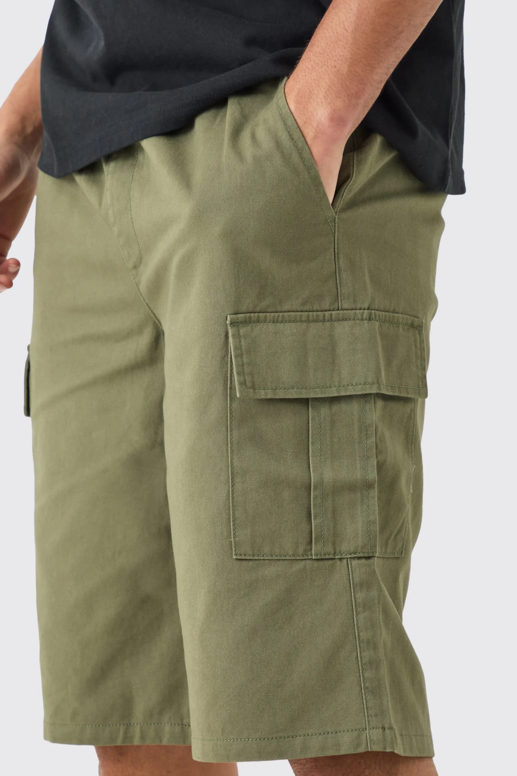 boohooMAN Elasticated Waist Relaxed Fit Longer Length Cargo Shorts | UK| Shorts