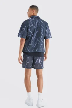 boohooMAN Elasticated Waist Mesh Scuba Graphic Shorts | UK| Shorts