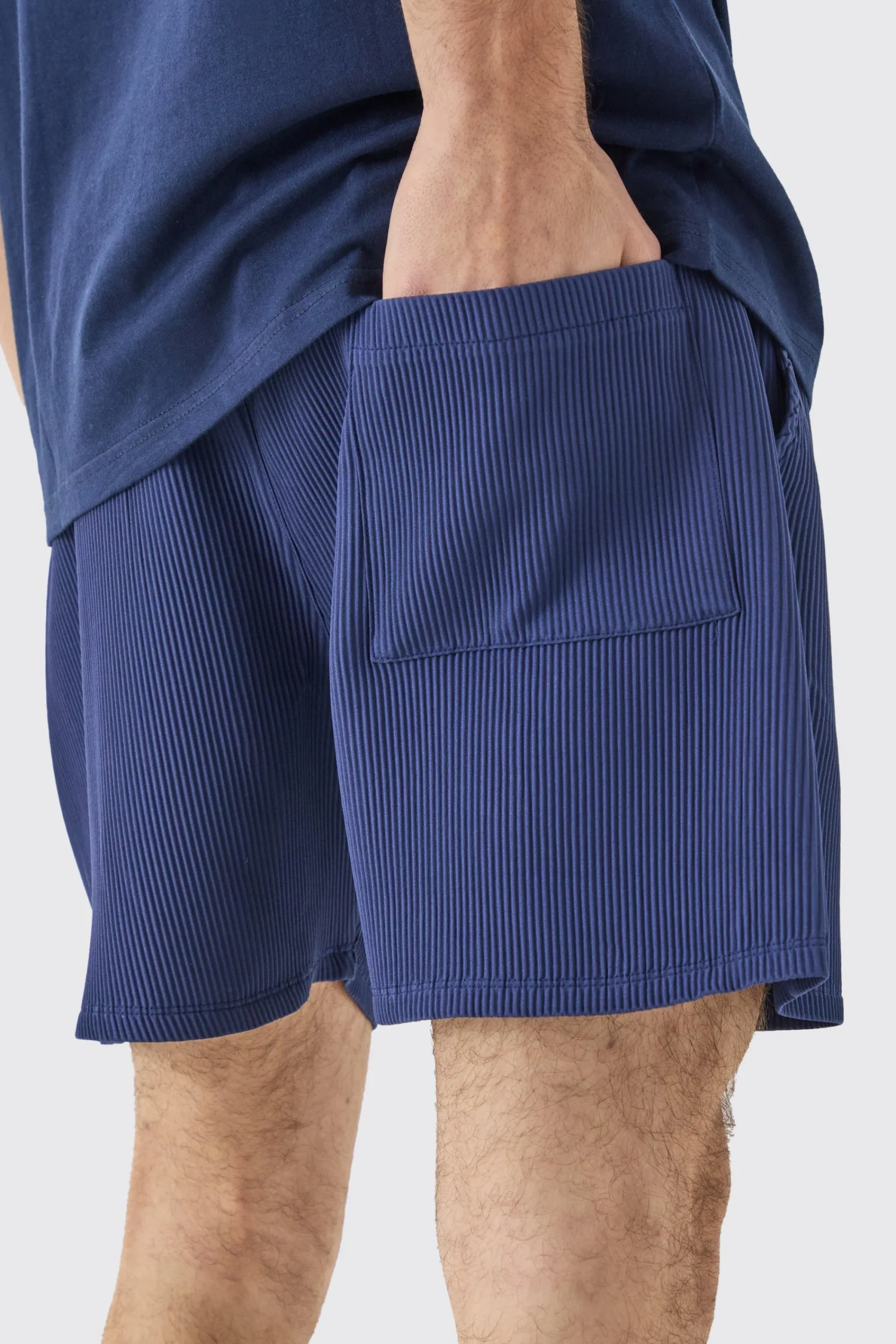 boohooMAN Elasticated Waist Pleated Drawcord Shorts | UK| Shorts