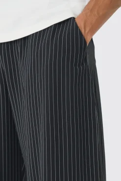 boohooMAN Elasticated Waist Relaxed Pinstripe Turn Up Hem Trousers | UK| Trousers