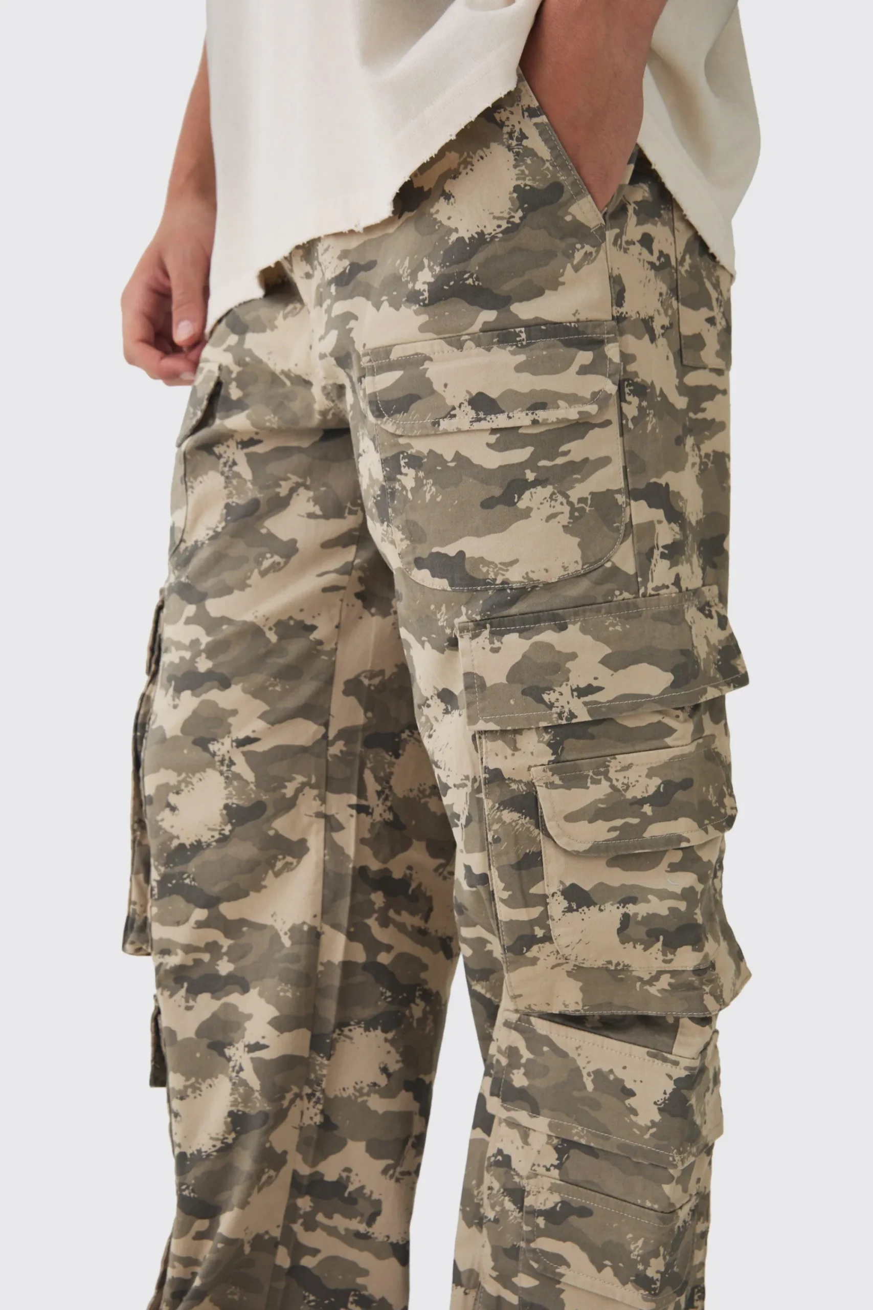 boohooMAN Elasticated Waist Relaxed Stacked Camo Cargo Trousers | UK| Trousers|Cargos