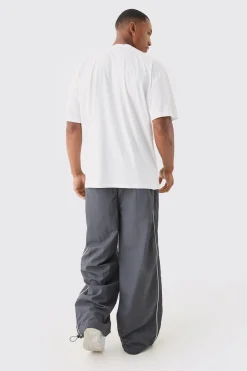 boohooMAN Elasticated Waist Side Stripe Parachute Pants | UK| Trousers