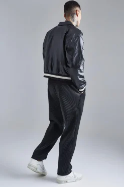 boohooMAN Elasticated Waist Straight Fit Pu Trousers | UK| Trousers