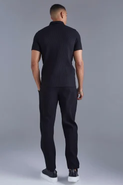 boohooMAN Elasticated Waist Tapered Fit Pleated Trouser | UK| Trousers