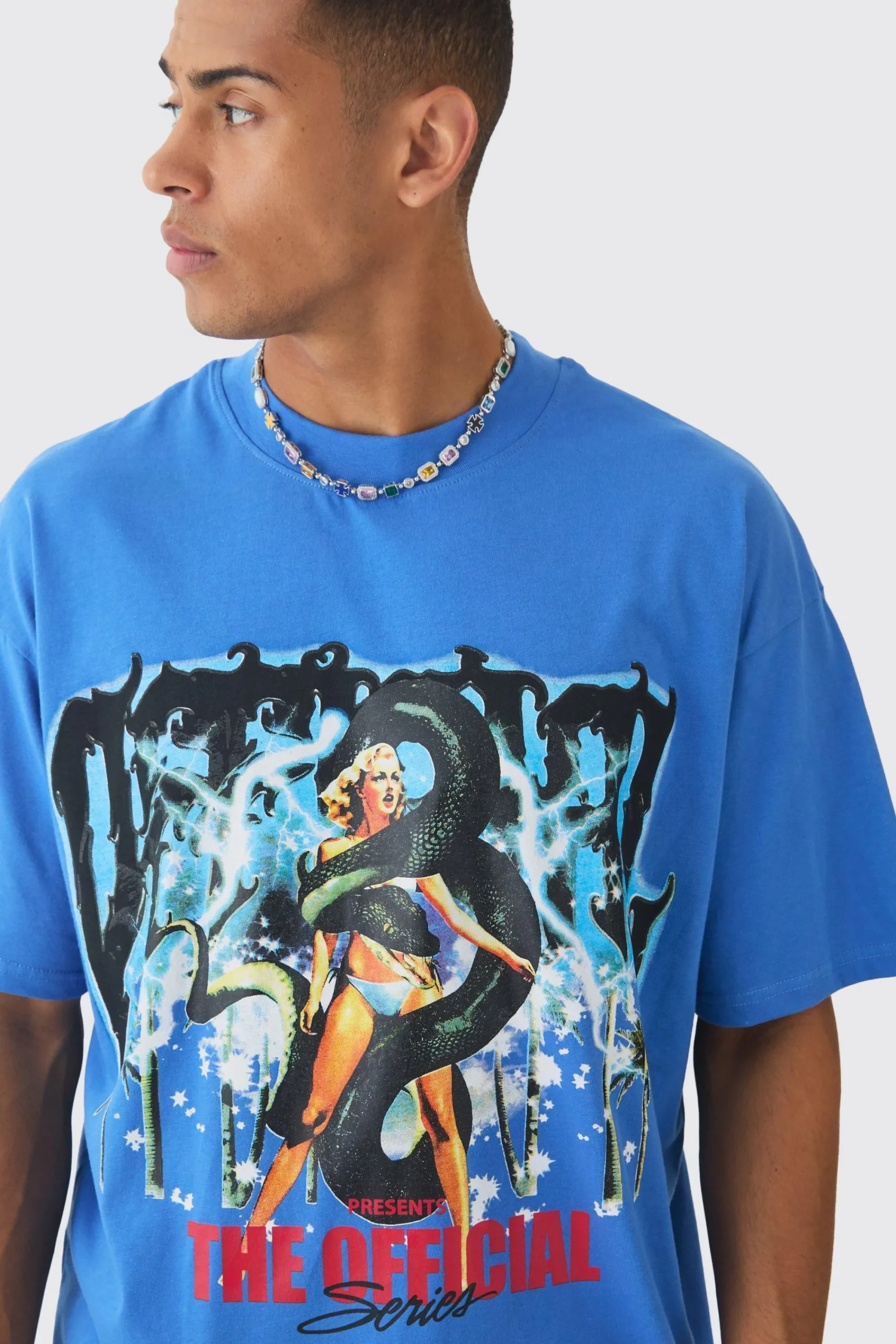 Extended Neck Official Print T-shirt | UK^boohooMAN Sale