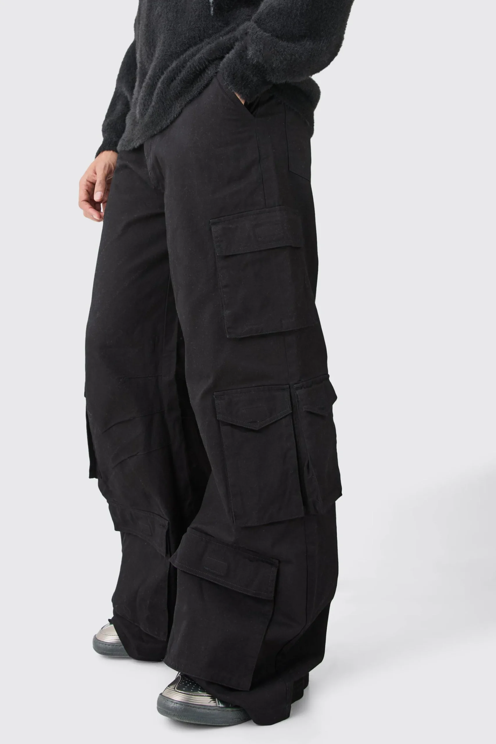 boohooMAN Extreme Baggy Rigid Multi Cargo Pocket Trousers | UK| Trousers|Cargos