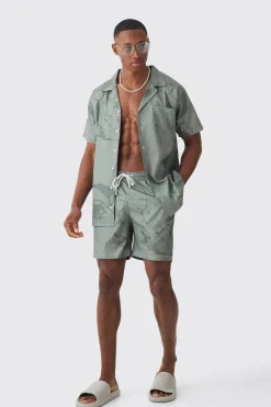 boohooMAN Face Graphic Shirt & Swim Short Set | UK| Sets & Co-Ords