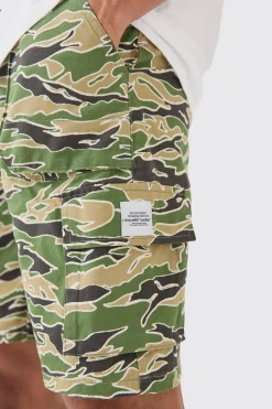 boohooMAN Fixed Waist Woven Tab Camo Relaxed Cargo Shorts | UK| Shorts