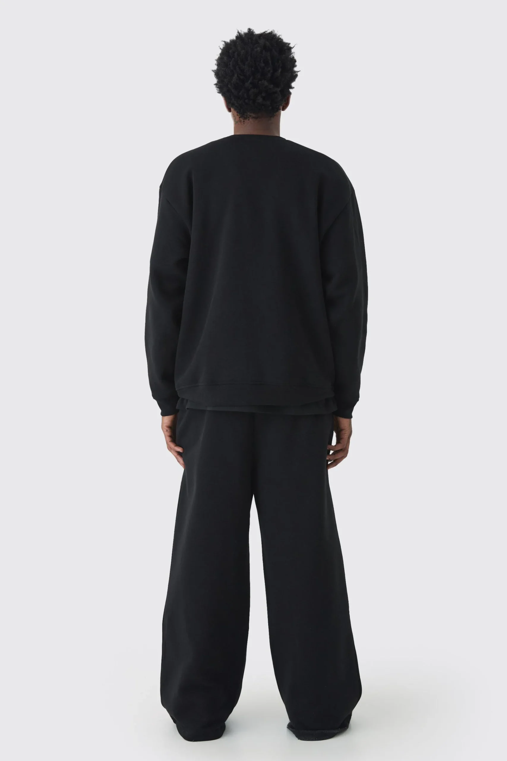 boohooMAN 330GSM Extreme Wide Leg Basic Jogger | UK| Joggers