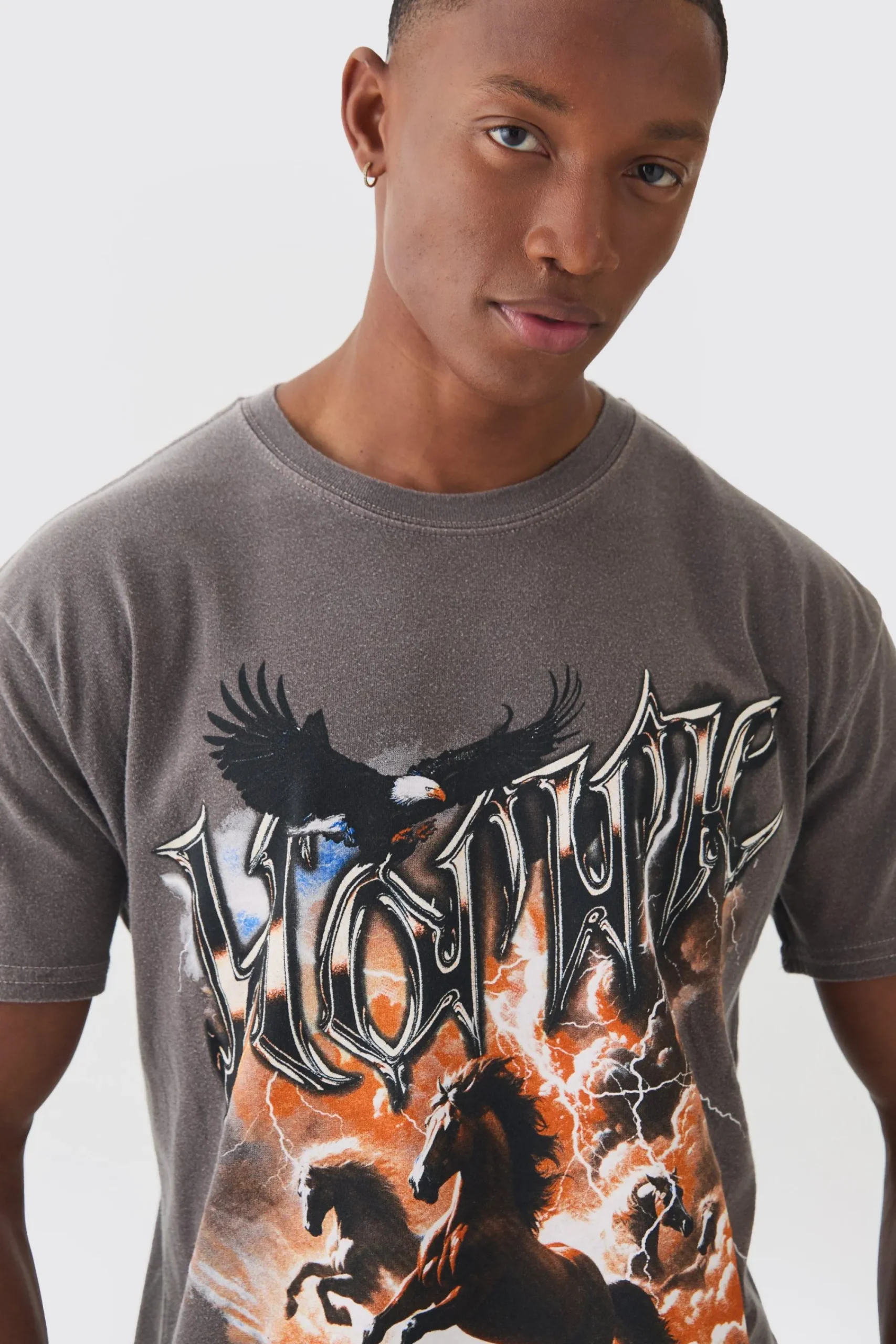 Homme Horse Graphic Wash T-shirt | UK^boohooMAN Clearance