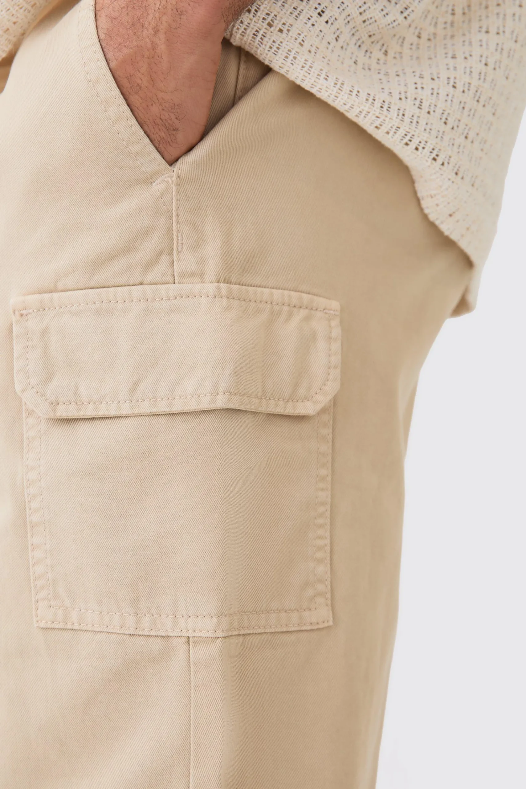 boohooMAN Longer Length Relaxed Fit Elasticated Waist Cargo Shorts | UK| Shorts