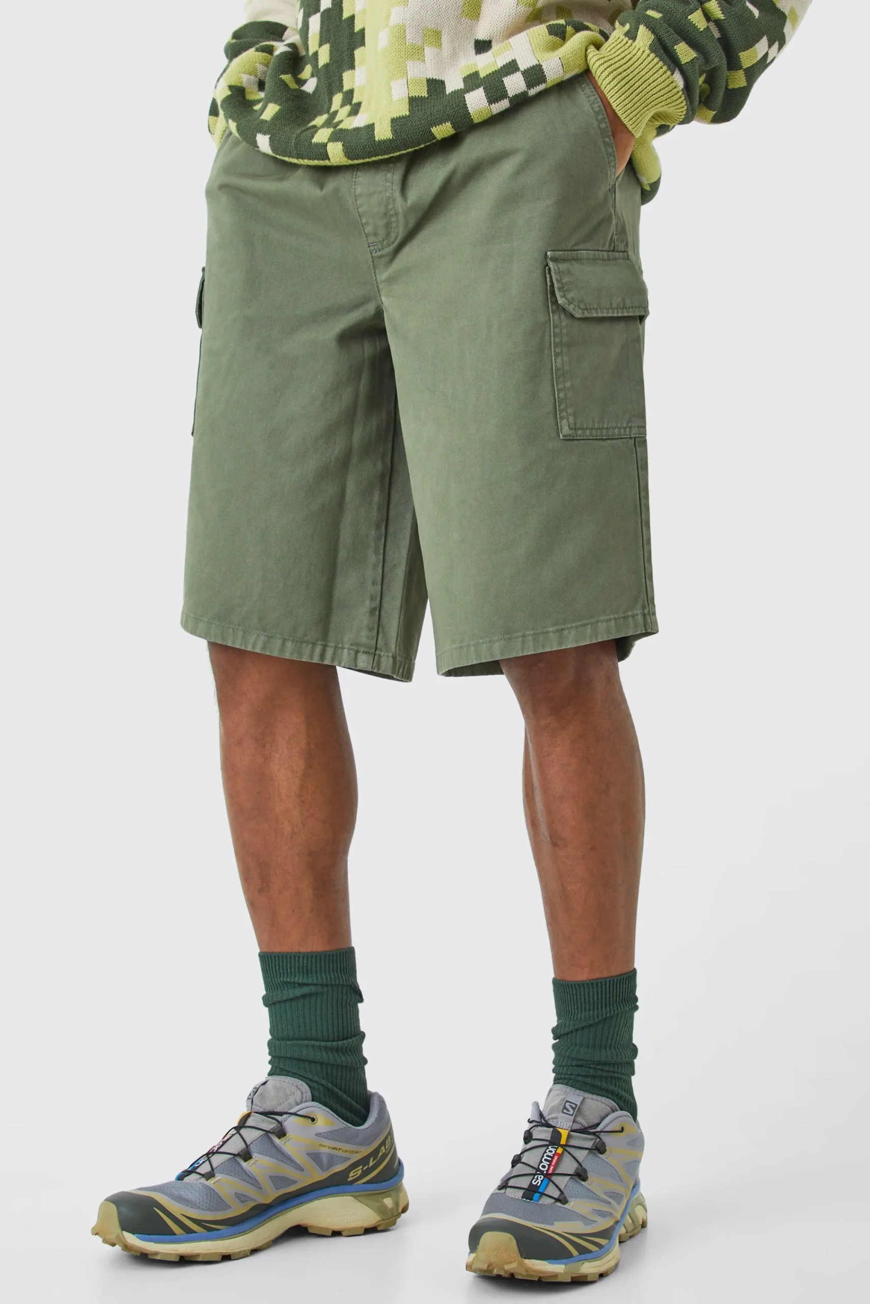 boohooMAN Longer Length Relaxed Fit Elasticated Waist Cargo Shorts | UK| Shorts