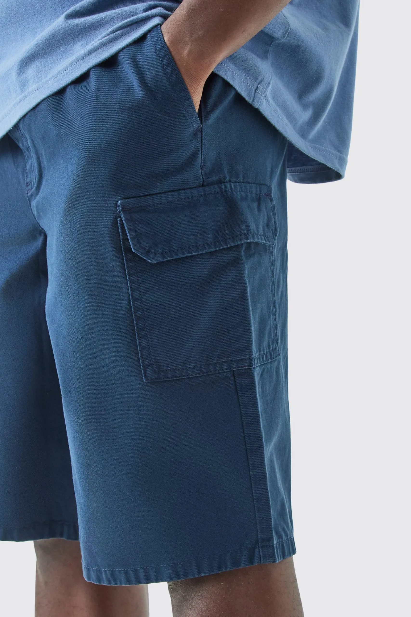 boohooMAN Longer Length Relaxed Fit Elasticated Waist Cargo Shorts | UK| Shorts