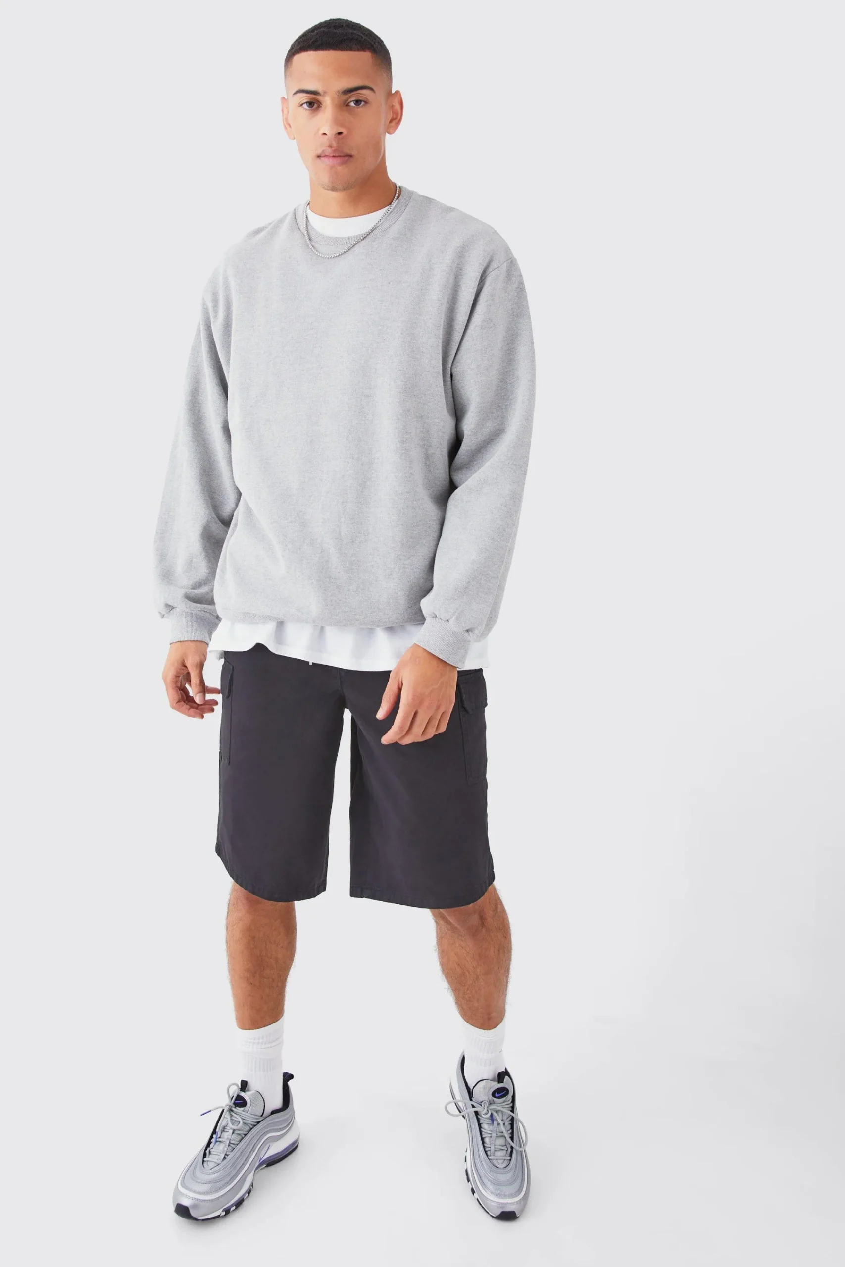 boohooMAN Longer Length Relaxed Fit Elasticated Waist Cargo Shorts | UK| Shorts