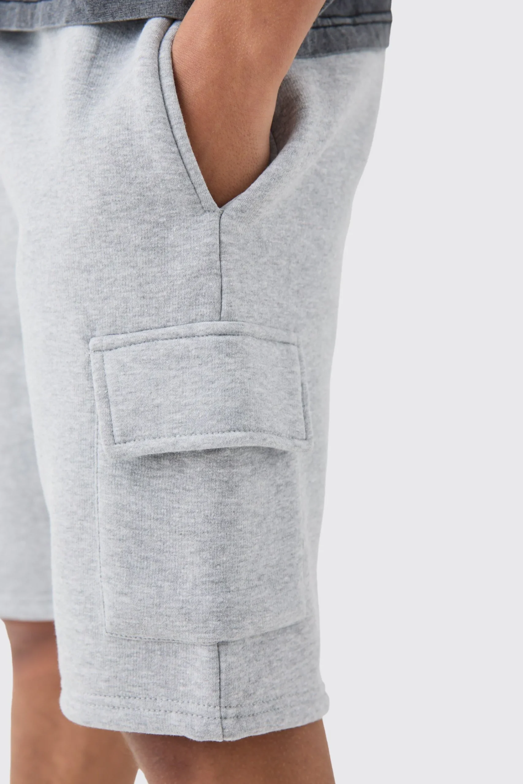 boohooMAN Loose Fit Cargo Short | UK| Shorts