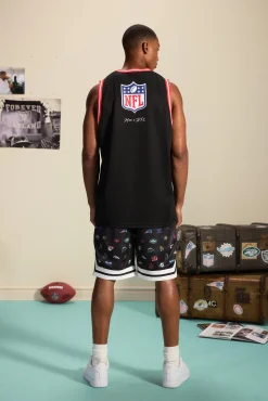 boohooMAN Loose Fit Mesh Nfl Tape Hem Short | UK| Shorts