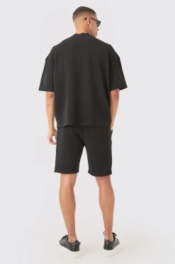 boohooMAN Loose Fit Mid Length Textured Shorts | UK| Shorts