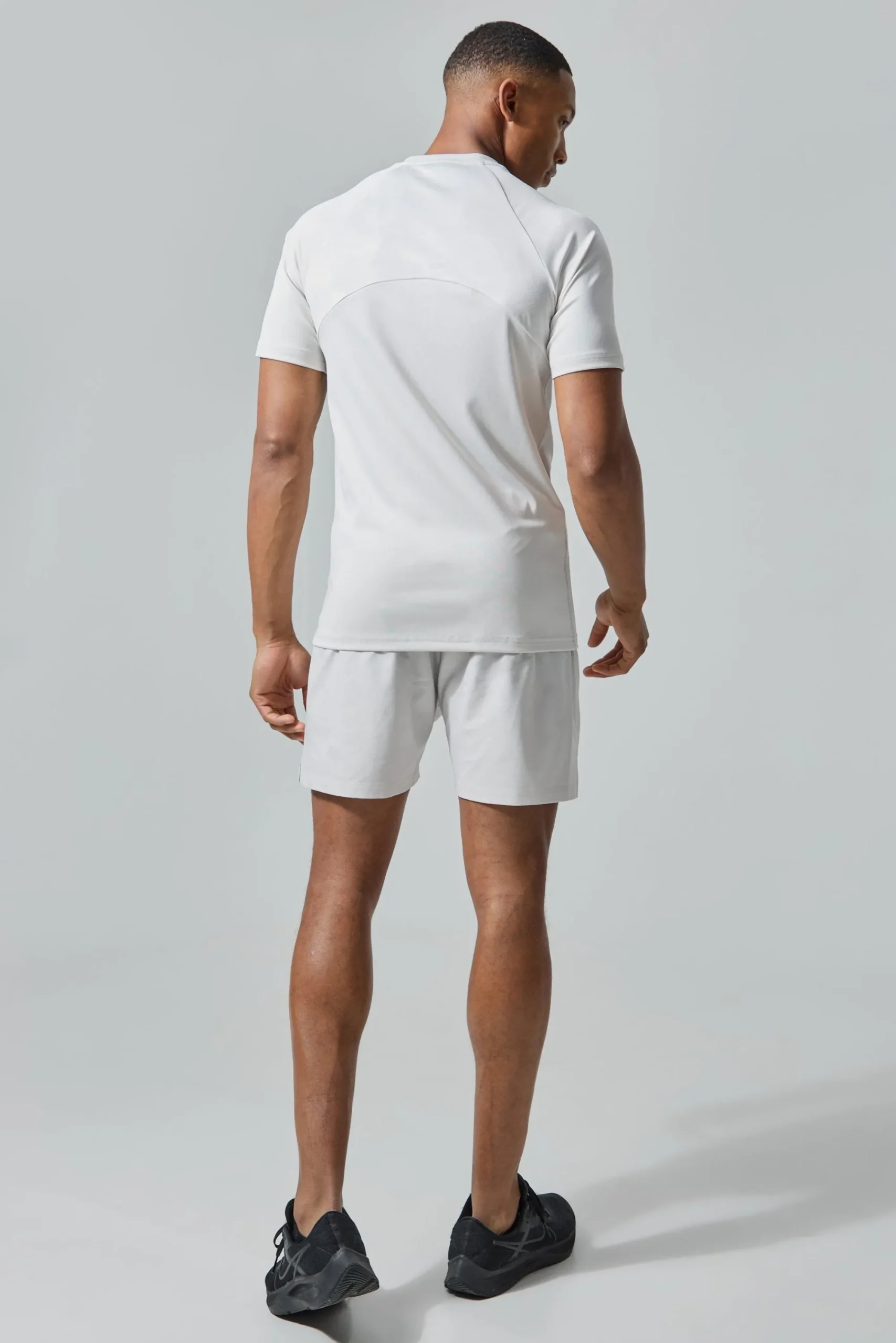 boohooMAN Man Active Camo 5inch Short | UK| Shorts