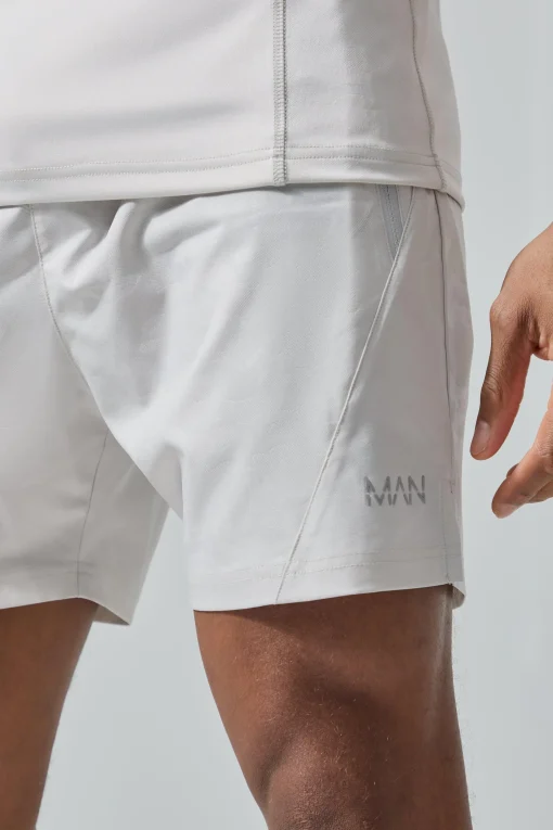 boohooMAN Man Active Camo 5inch Short | UK| Shorts