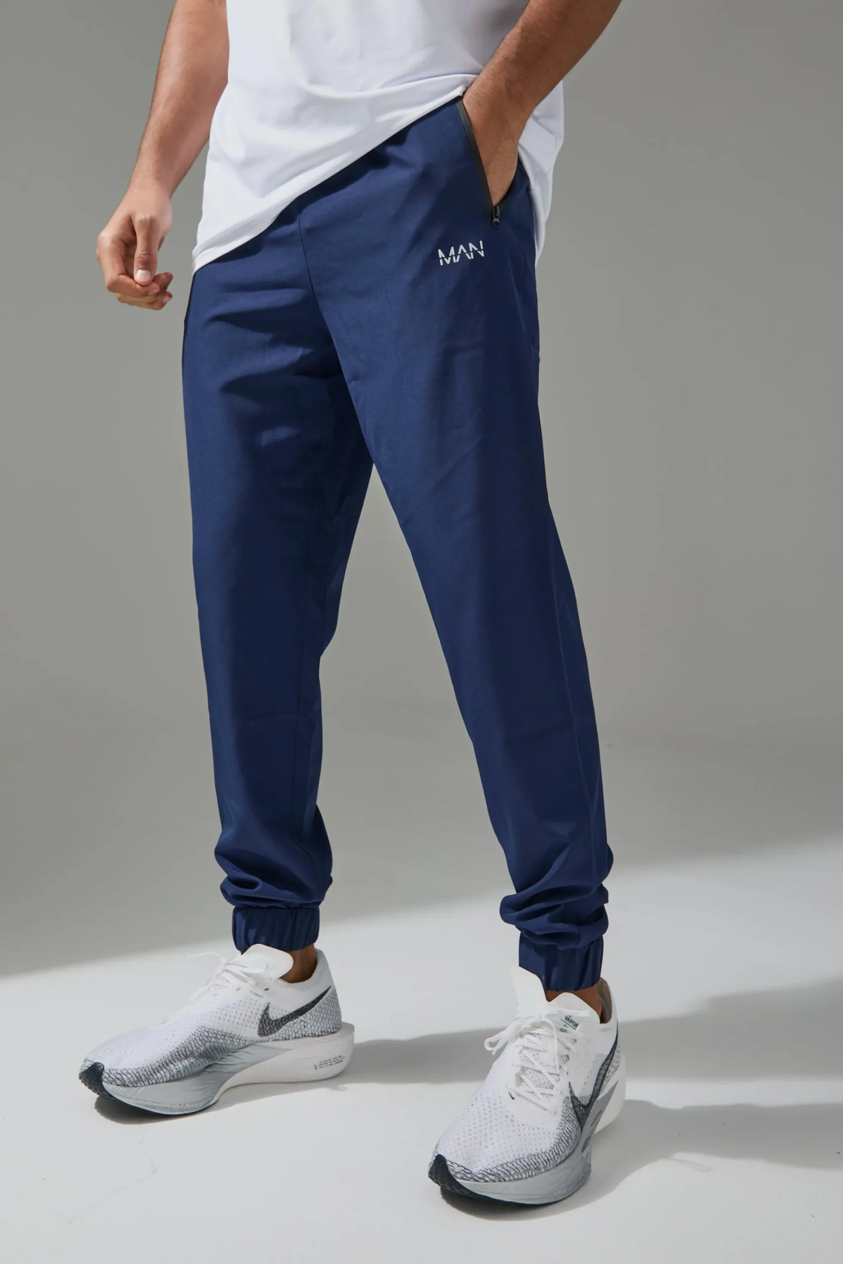 boohooMAN Man Active Gym Tapered Jogger | UK| Joggers