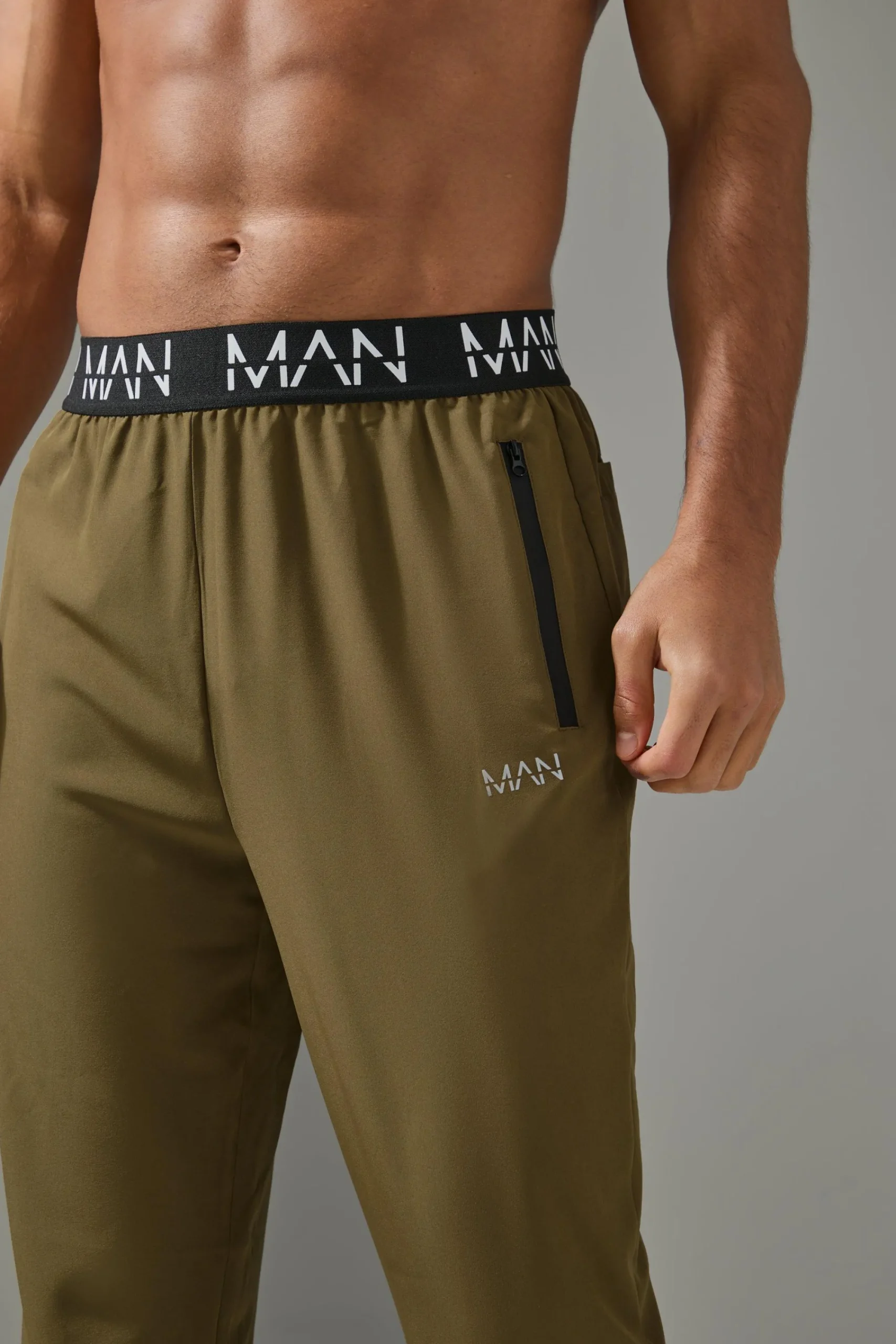 boohooMAN Man Active Gym Tapered Jogger | UK| Joggers