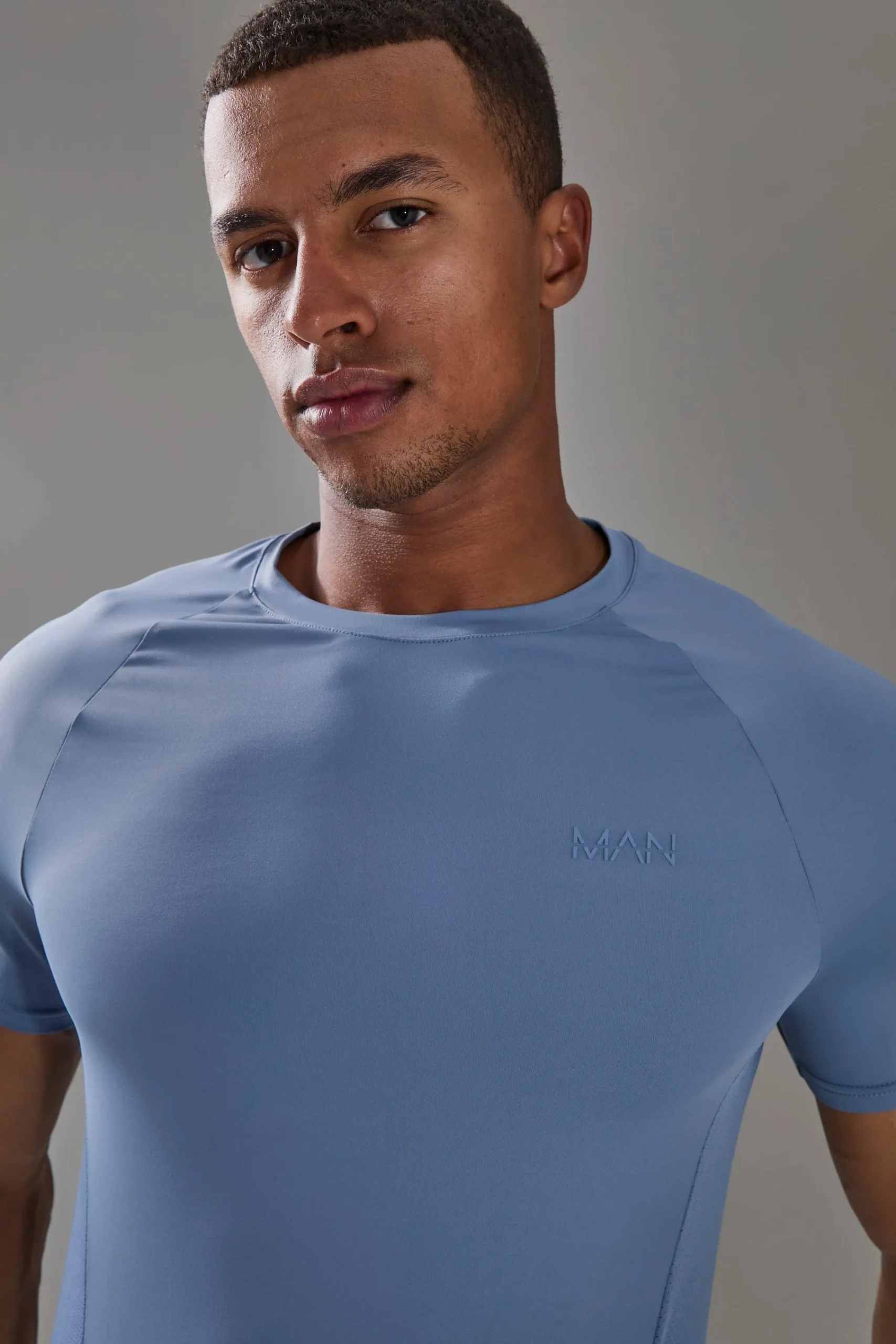 Man Active Pro Muscle Fit T-shirt | UK^boohooMAN Online
