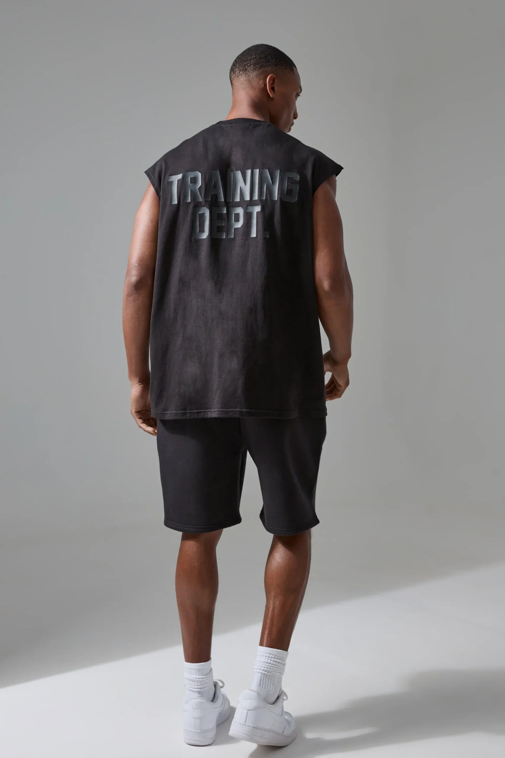 boohooMAN Man Active Training Dept Oversized 5inch Embossed Short | UK| Shorts