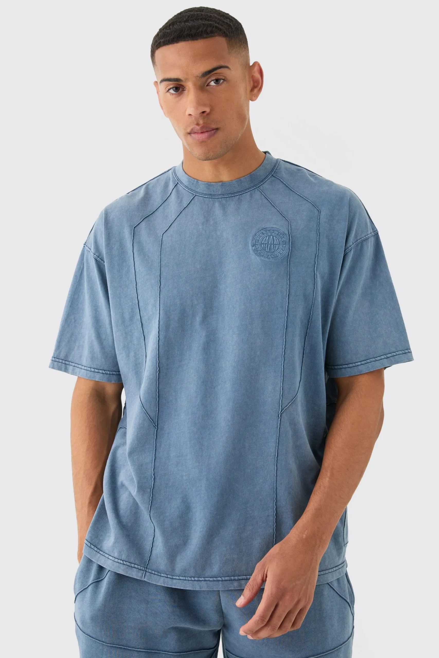Man Oversized Wash Pintuck Embroidered T-shirt | UK^boohooMAN Discount