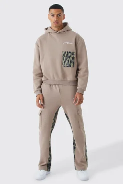 boohooMAN Man Signature Camo Cargo Pocket Gusset Tracksuit | UK| Tracksuits