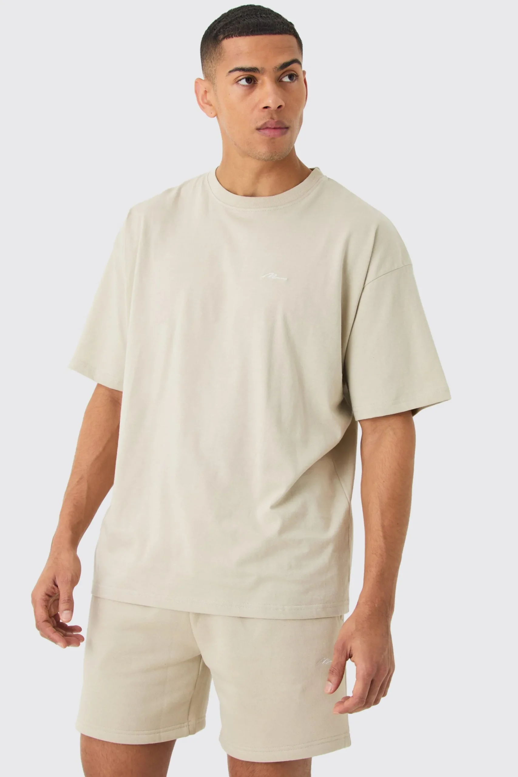 boohooMAN Man Signature T-shirt And Loose Short Set | UK| Sets & Co-Ords|Tracksuits